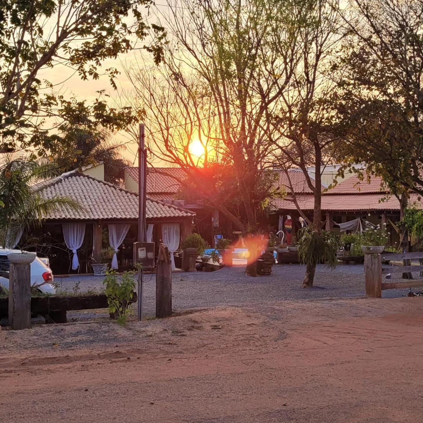 Pousada Cantinho De Casa 诺布里斯 外观 照片
